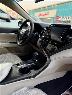 تۆیۆتا کامری